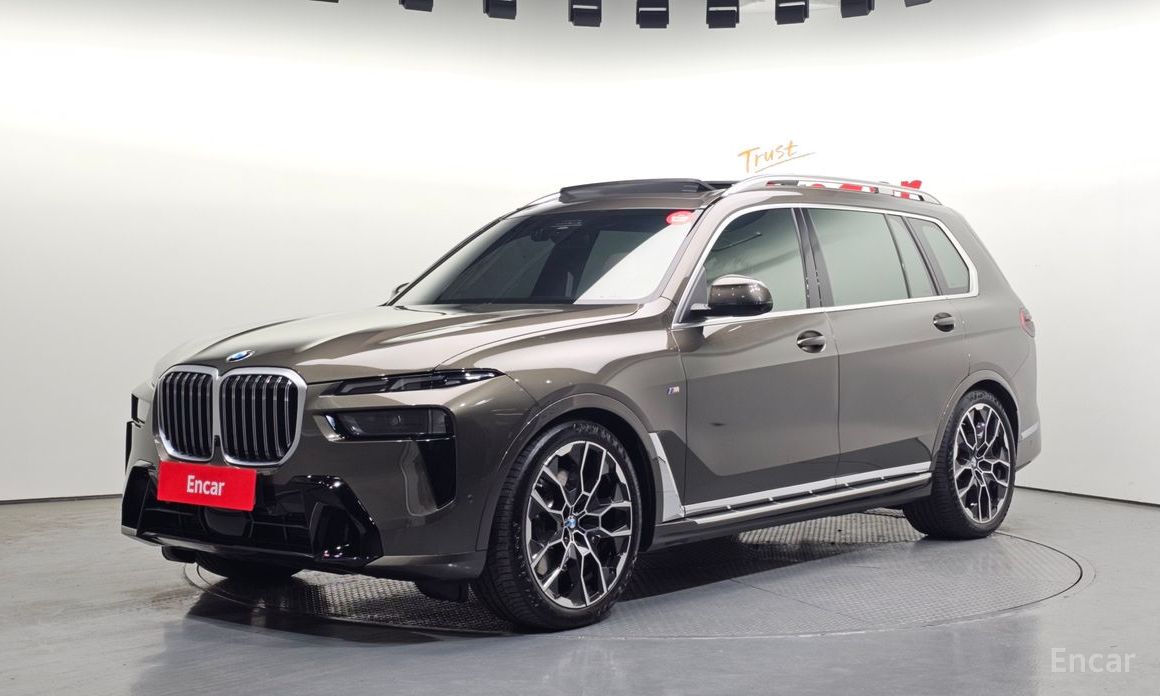 2023 BMW X7 I (G07) Рестайлинг xDrive 40i M Sport 6STR с пробегом 23 163 км
