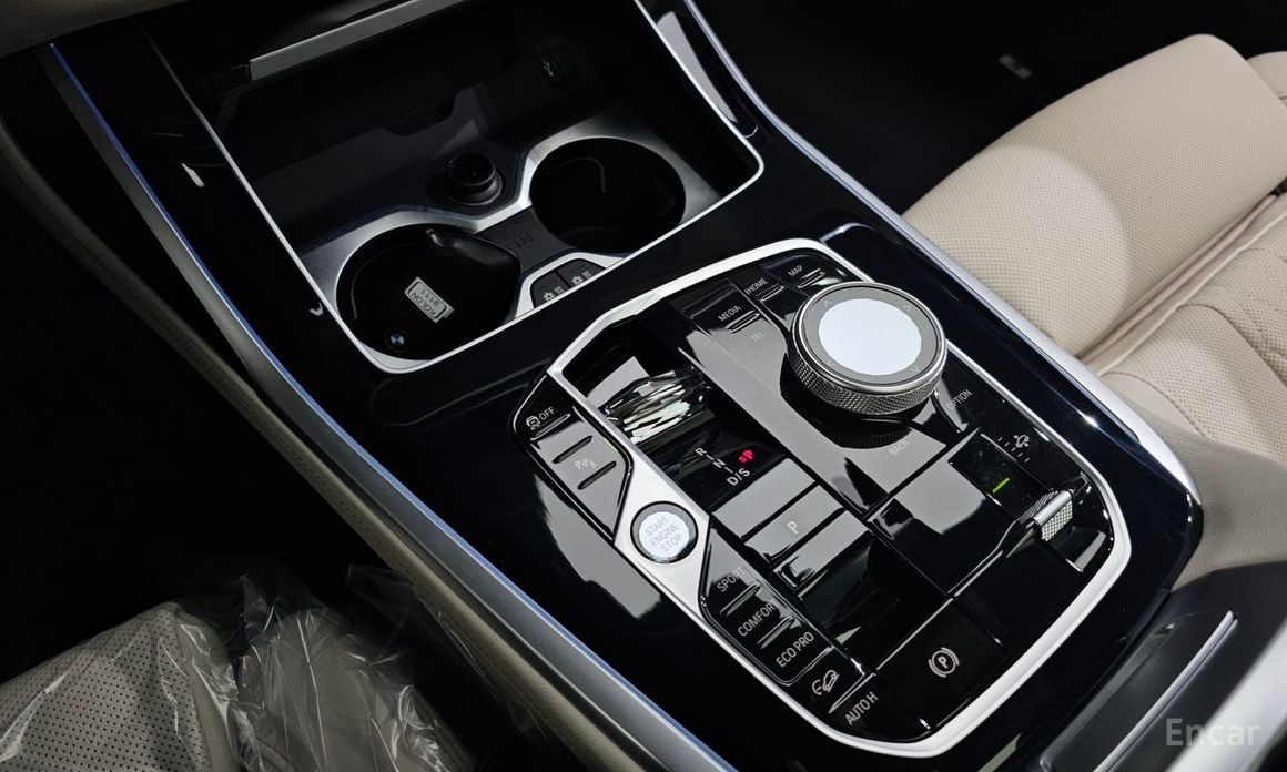 2023 BMW X7 I (G07) Рестайлинг xDrive 40i M Sport 6STR с пробегом 23 163 км