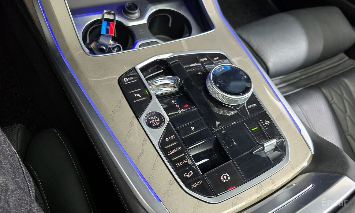 2023 BMW X7 I (G07) Рестайлинг xDrive 40d Design Pure Excellence 6-Seater с пробегом 24 034 км