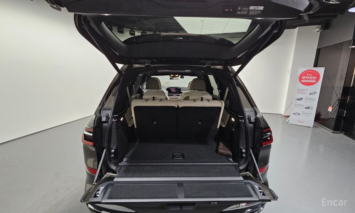 2023 BMW X7 I (G07) Рестайлинг xDrive 40i M Sport 6STR с пробегом 23 163 км