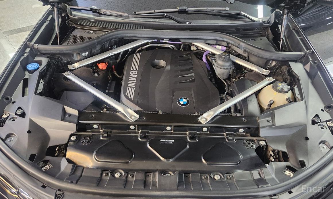 2023 BMW X7 I (G07) Рестайлинг xDrive 40i Design Pure Excellence 7-Seater с пробегом 78 579 км