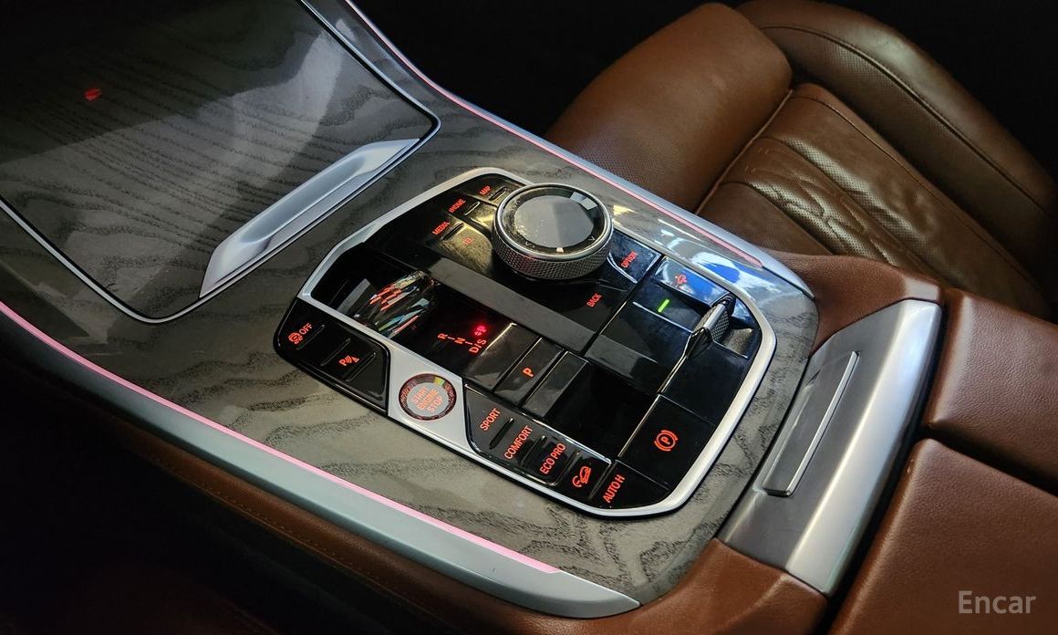 2023 BMW X7 I (G07) Рестайлинг xDrive 40i Design Pure Excellence 7-Seater с пробегом 78 579 км