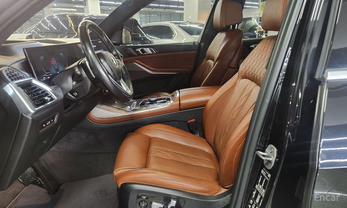 2023 BMW X7 I (G07) Рестайлинг xDrive 40i Design Pure Excellence 7-Seater с пробегом 78 579 км