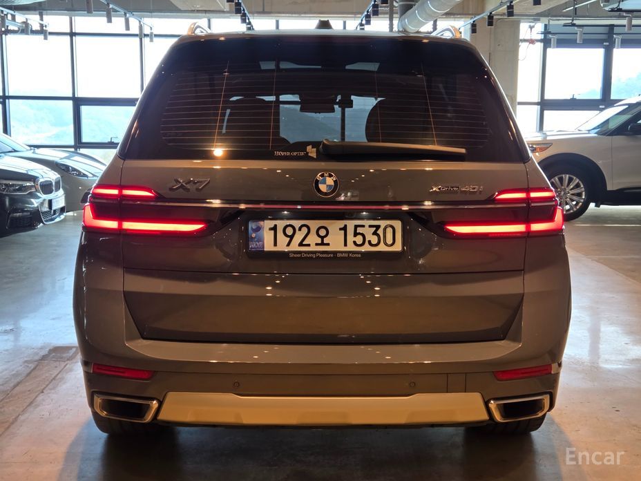 2023 BMW X7 I (G07) Рестайлинг xDrive 40i Design Pure Excellence Frist Edition 6STR с пробегом 89 985 км