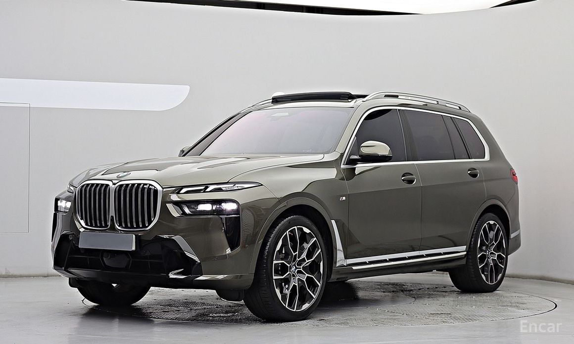 2023 BMW X7 I (G07) Рестайлинг xDrive 40i M Sport 6STR с пробегом 44 081 км