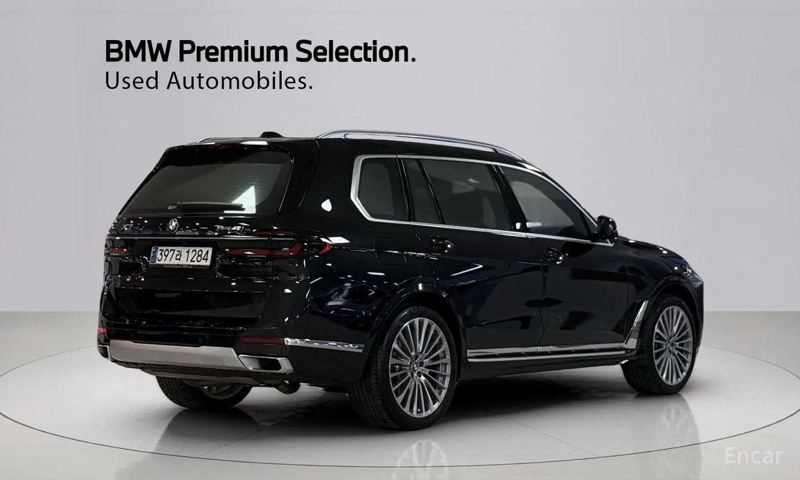 2023 BMW X7 I (G07) Рестайлинг xDrive 40i Design Pure Excellence 6-Seater с пробегом 24 856 км