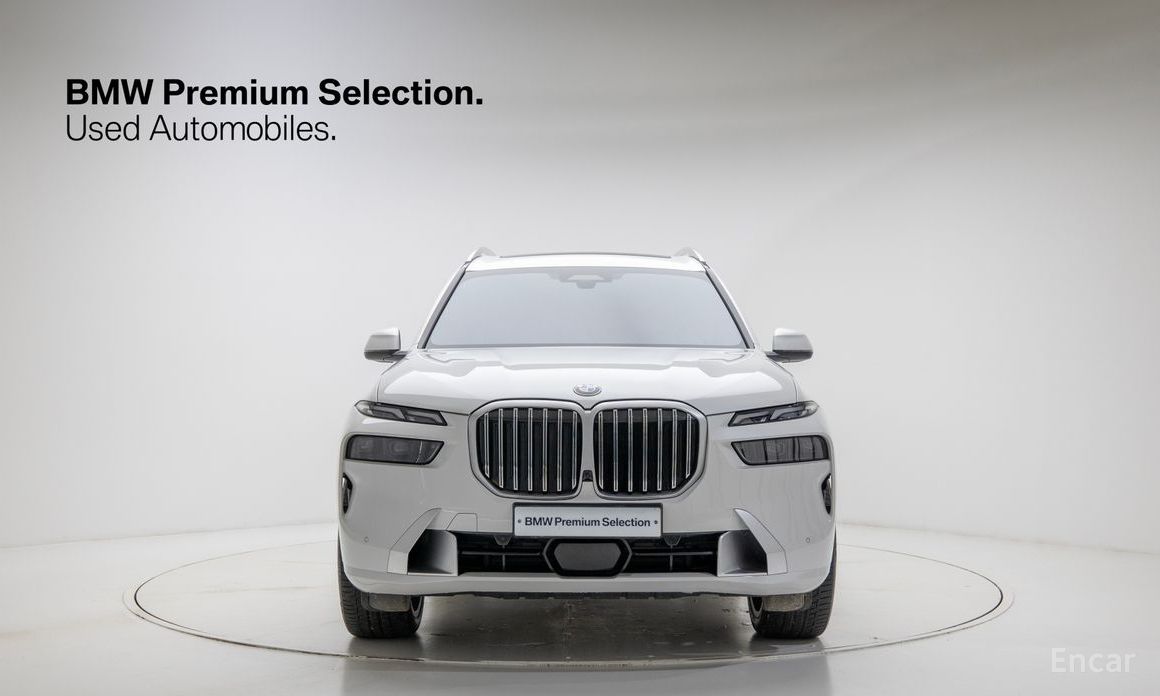 2023 BMW X7 I (G07) Рестайлинг xDrive 40d Design Pure Excellence 7-Seater с пробегом 40 800 км