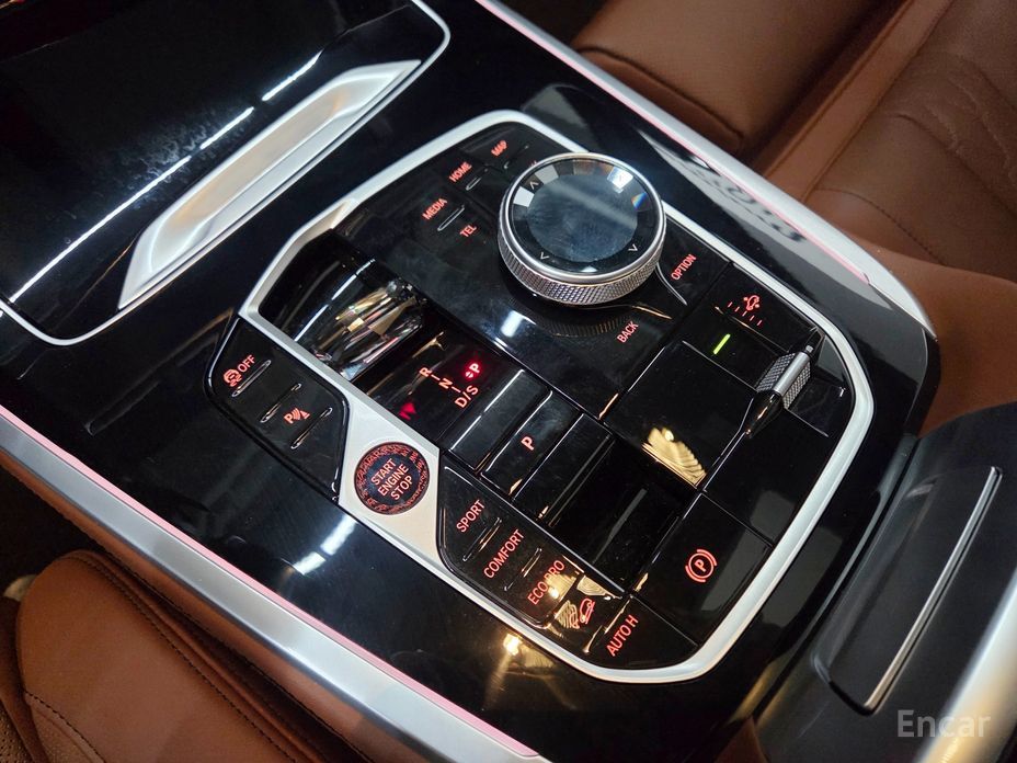 2023 BMW X7 I (G07) Рестайлинг xDrive 40i M Sport 6STR с пробегом 30 138 км