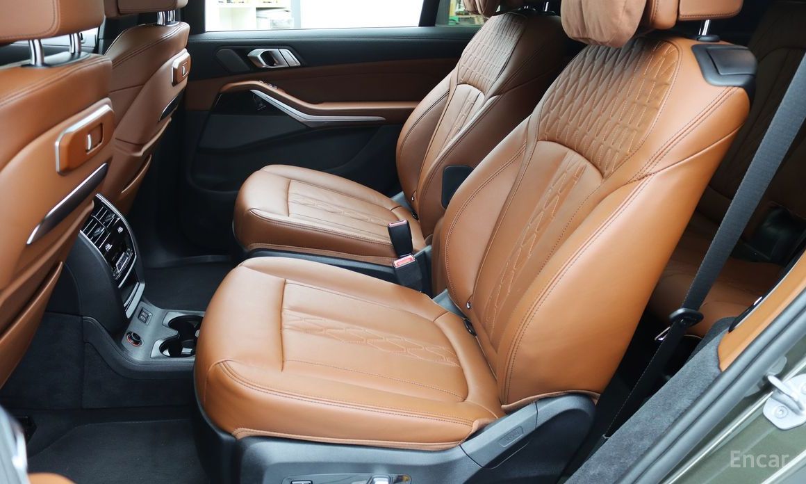 2023 BMW X7 I (G07) Рестайлинг xDrive 40i M Sport 6STR с пробегом 44 081 км
