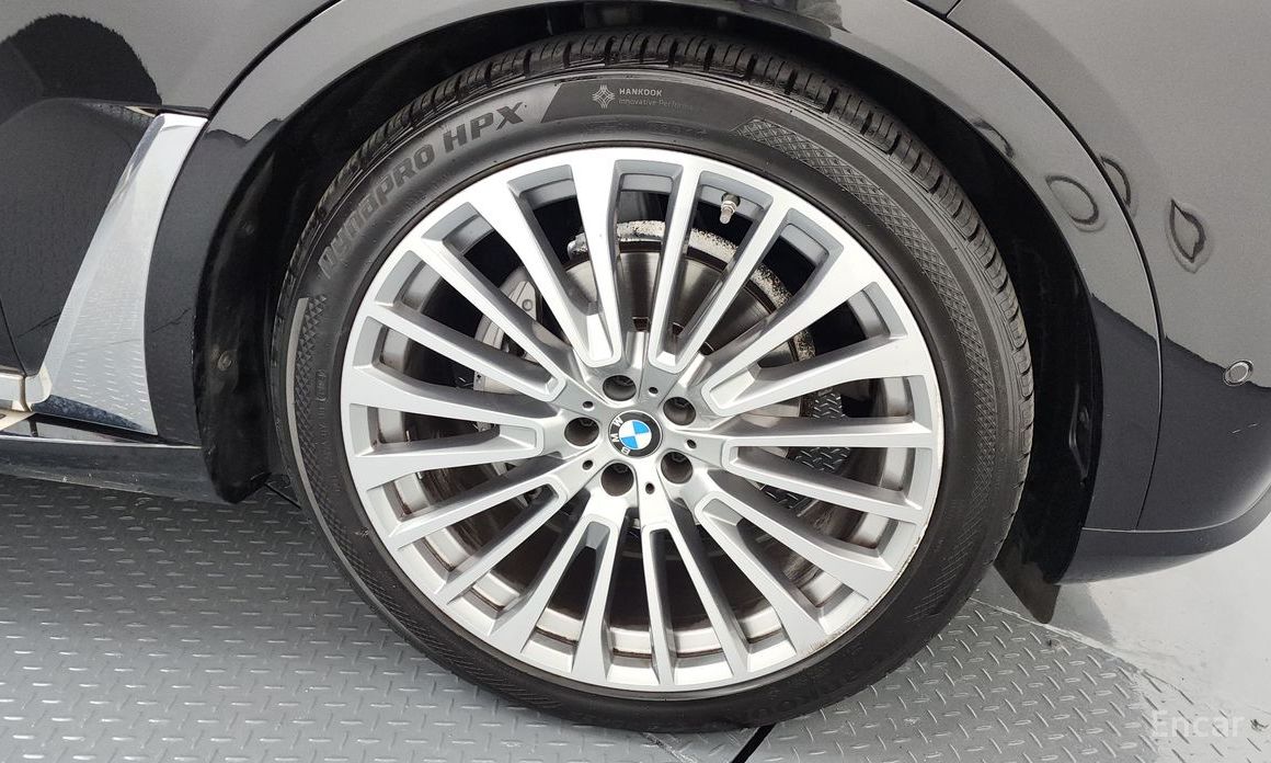 2023 BMW X7 I (G07) Рестайлинг xDrive 40i Design Pure Excellence 7-Seater с пробегом 69 172 км