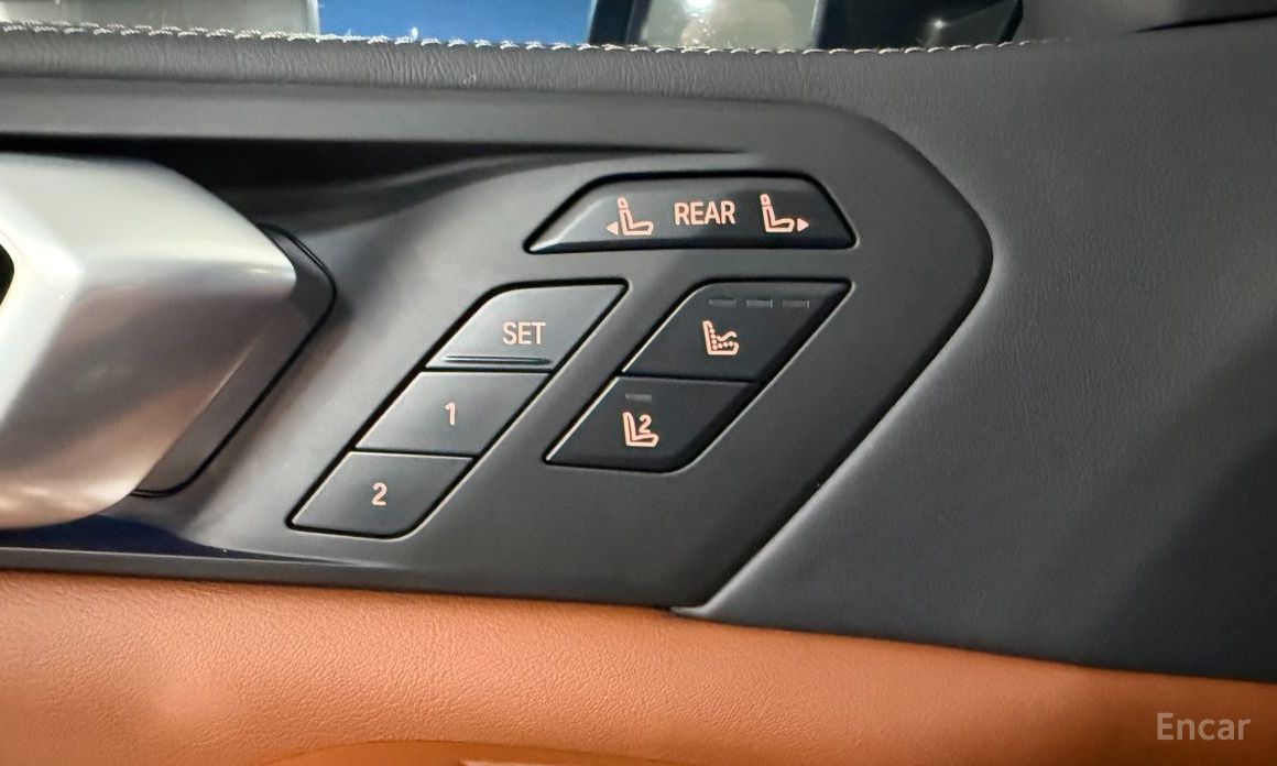 2023 BMW X7 I (G07) Рестайлинг xDrive 40i Design Pure Excellence 6-Seater с пробегом 24 856 км