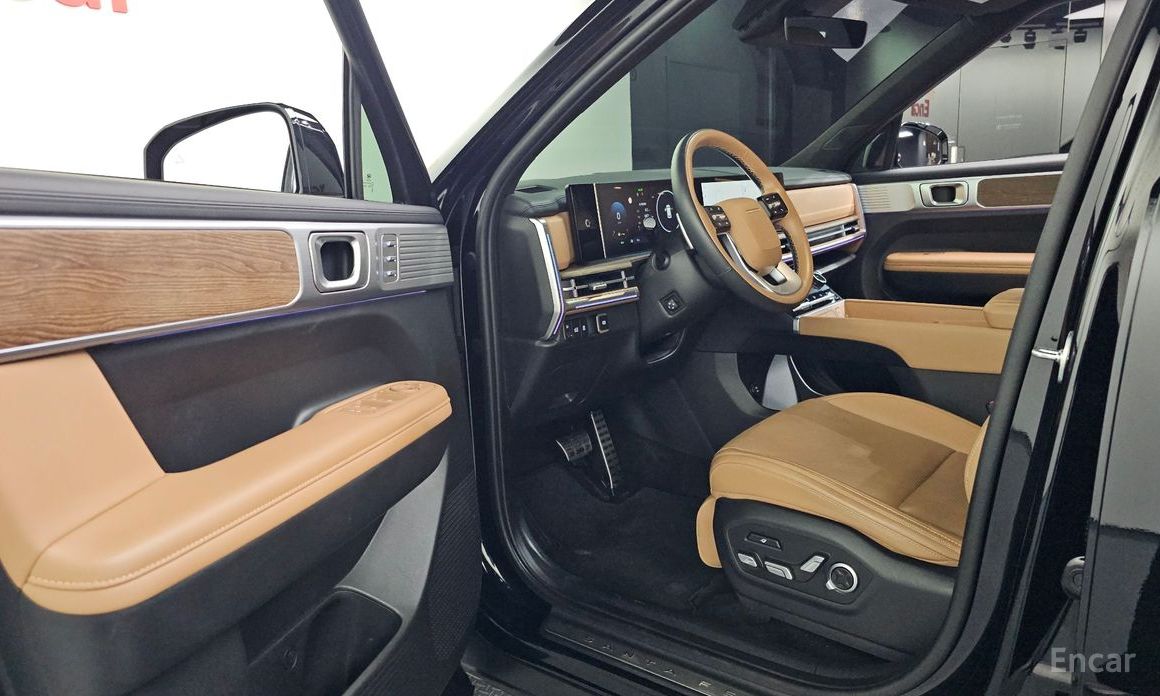 2024 Hyundai Santa Fe V (MX5) Gasoline 2.5T 2WD Calligraphy с пробегом 35 301 км