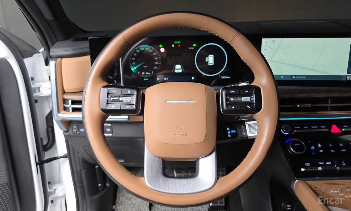 2023 Hyundai Santa Fe V (MX5) Gasoline 2.5T 2WD Calligraphy с пробегом 35 134 км
