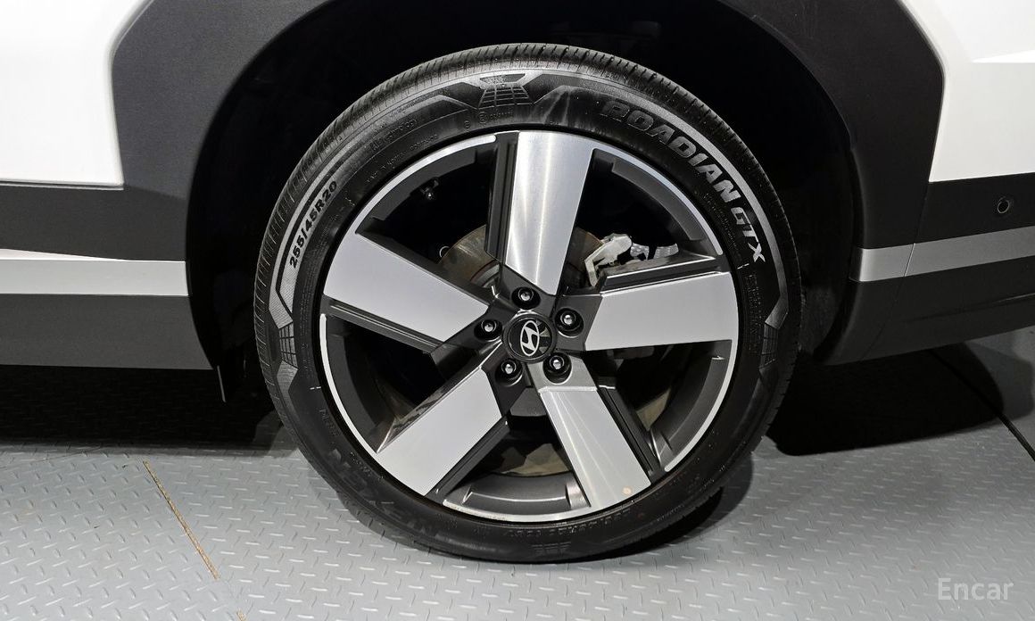 2024 Hyundai Santa Fe V (MX5) Gasoline 2.5T 4WD Prestige с пробегом 29 343 км