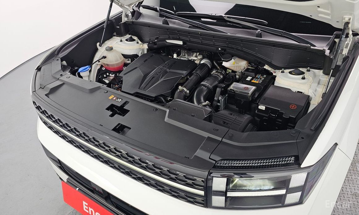 2023 Hyundai Santa Fe V (MX5) Gasoline 2.5T 2WD Calligraphy с пробегом 34 933 км