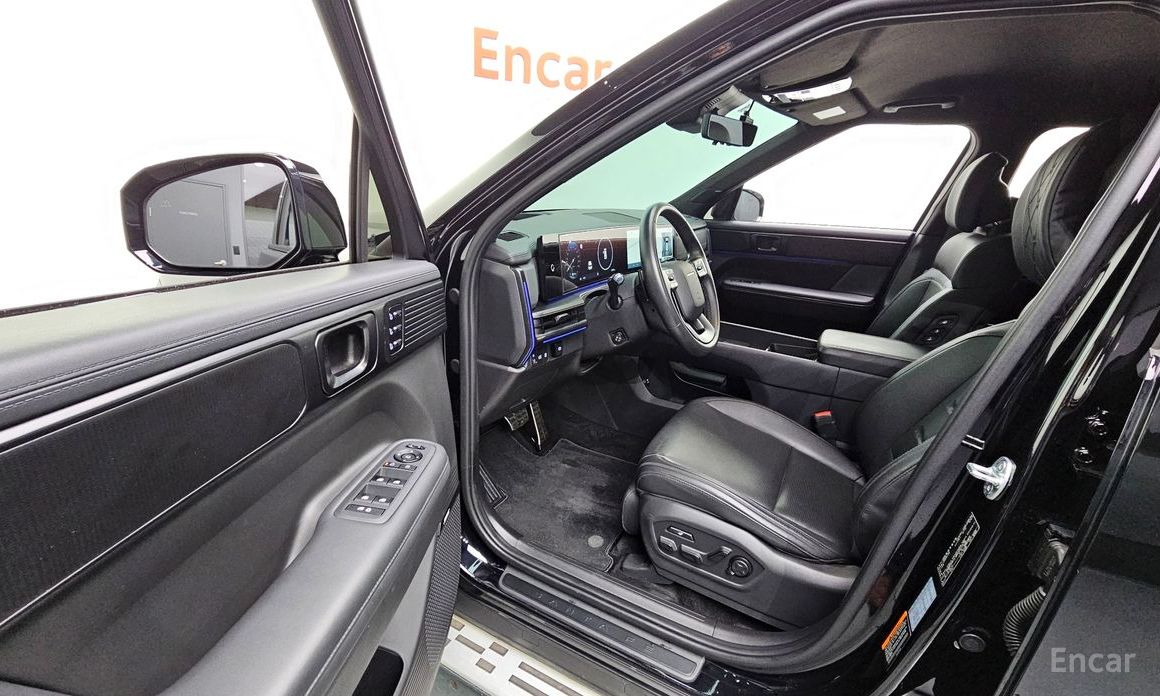 2023 Hyundai Santa Fe V (MX5) Gasoline 2.5T 2WD Calligraphy с пробегом 15 925 км