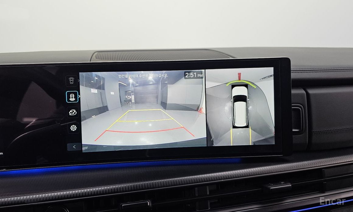 2023 Hyundai Santa Fe V (MX5) Gasoline 2.5T 2WD Calligraphy с пробегом 15 925 км
