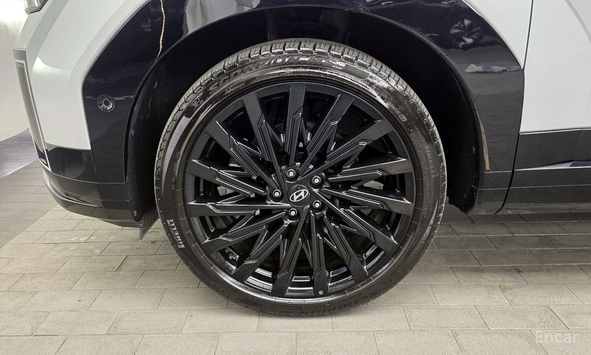 2024 Hyundai Santa Fe V (MX5) Gasoline 2.5T 2WD Calligraphy с пробегом 34 403 км