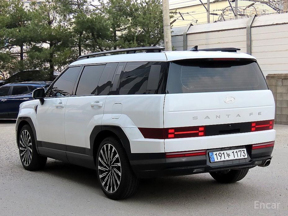 2024 Hyundai Santa Fe V (MX5) Gasoline 2.5T 2WD Calligraphy с пробегом 29 261 км