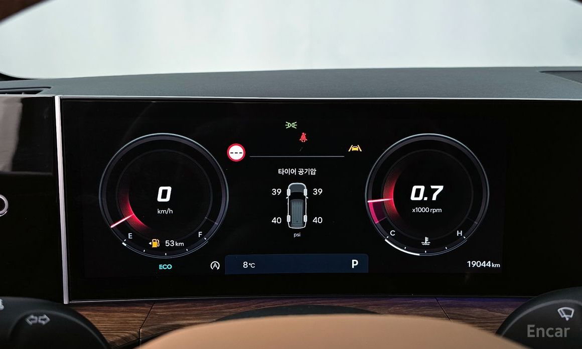 2025 Hyundai Santa Fe V (MX5) Gasoline 2.5T 2WD Prestige с пробегом 19 044 км