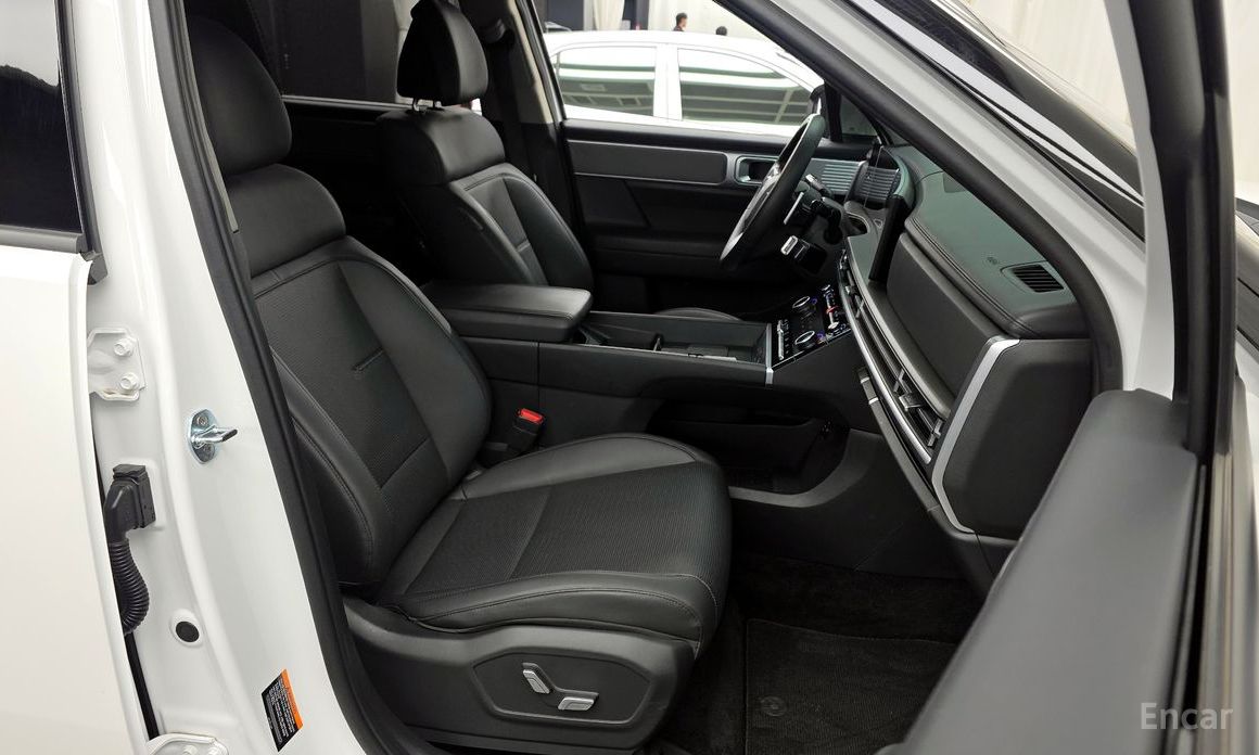 2024 Hyundai Santa Fe V (MX5) Gasoline 2.5T 2WD Prestige с пробегом 29 184 км