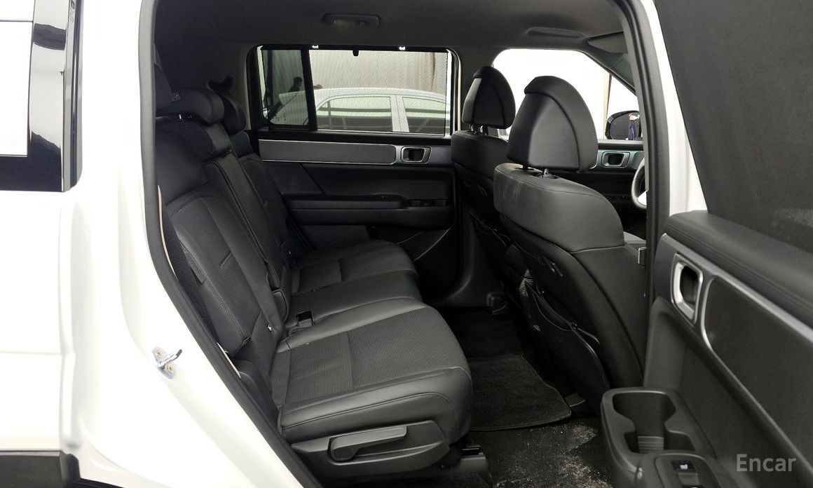 2024 Hyundai Santa Fe V (MX5) Gasoline 2.5T 2WD Prestige с пробегом 29 184 км