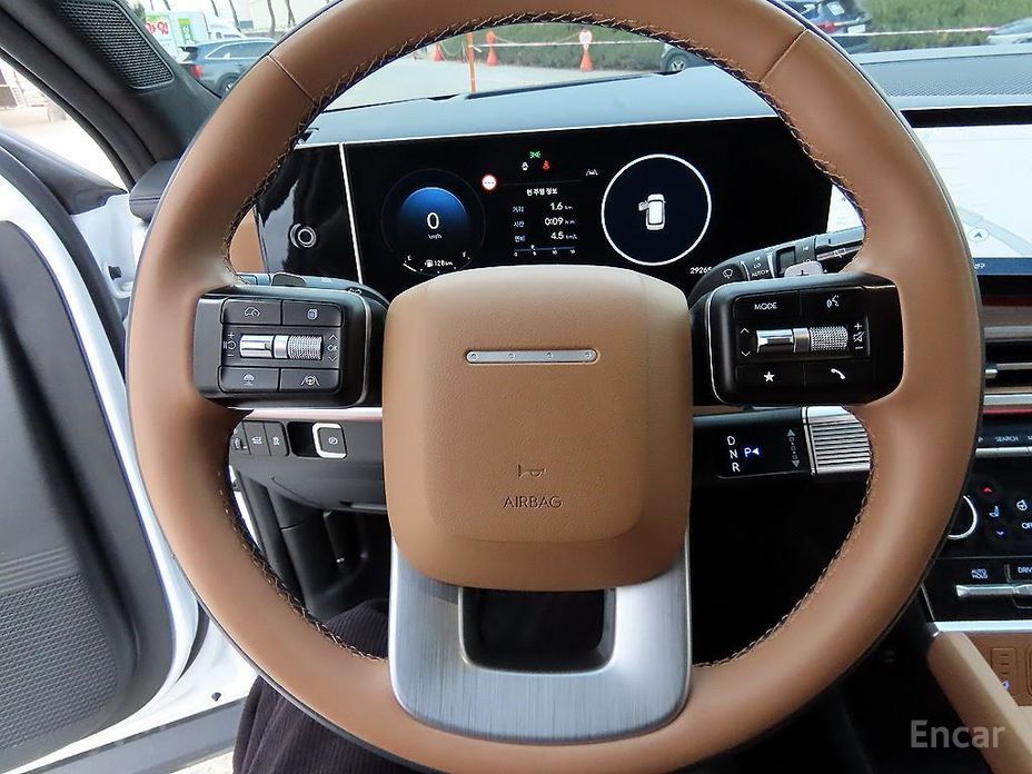 2024 Hyundai Santa Fe V (MX5) Gasoline 2.5T 2WD Calligraphy с пробегом 29 261 км