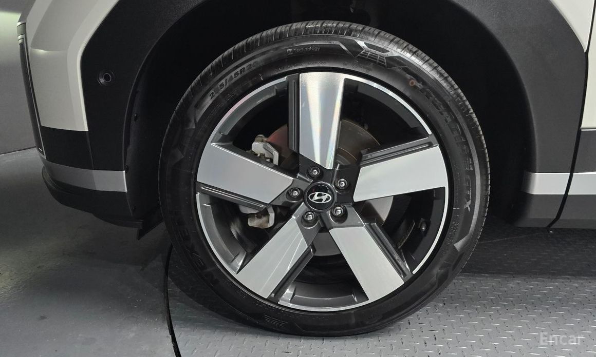 2024 Hyundai Santa Fe V (MX5) Gasoline 2.5T 2WD Prestige с пробегом 15 306 км