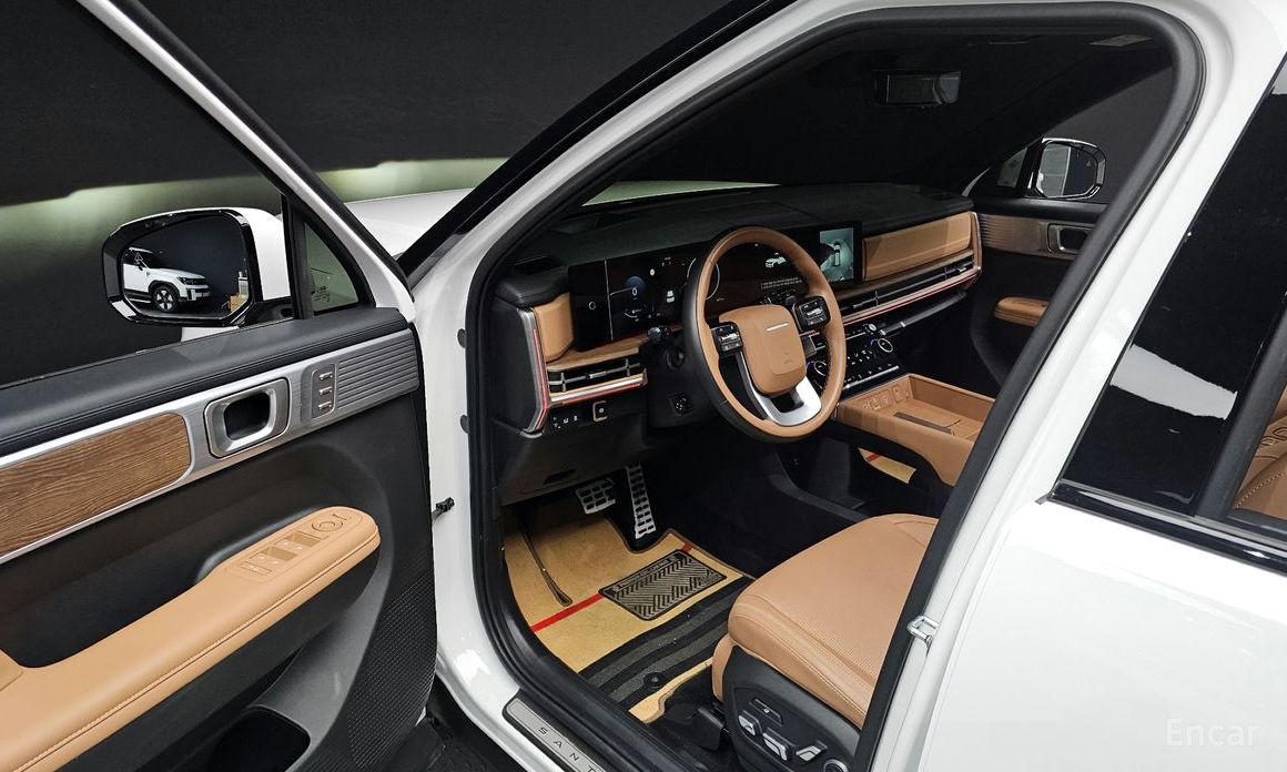 2023 Hyundai Santa Fe V (MX5) Gasoline 2.5T 2WD Calligraphy с пробегом 6 071 км