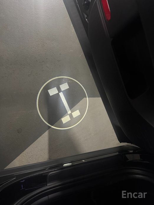 2024 Hyundai Santa Fe V (MX5) Gasoline 2.5T 2WD Calligraphy с пробегом 27 360 км