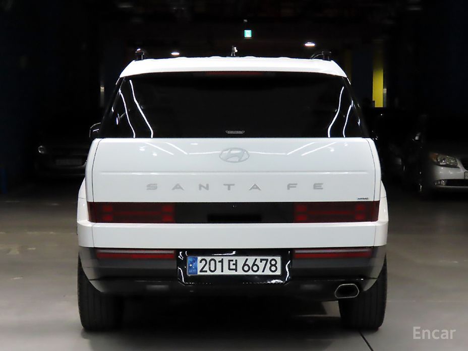 2024 Hyundai Santa Fe V (MX5) Gasoline 2.5T 4WD Calligraphy с пробегом 17 851 км