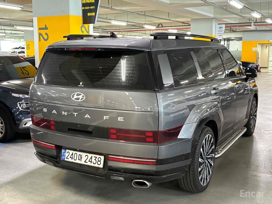 2024 Hyundai Santa Fe V (MX5) Gasoline 2.5T 2WD Calligraphy с пробегом 40 652 км