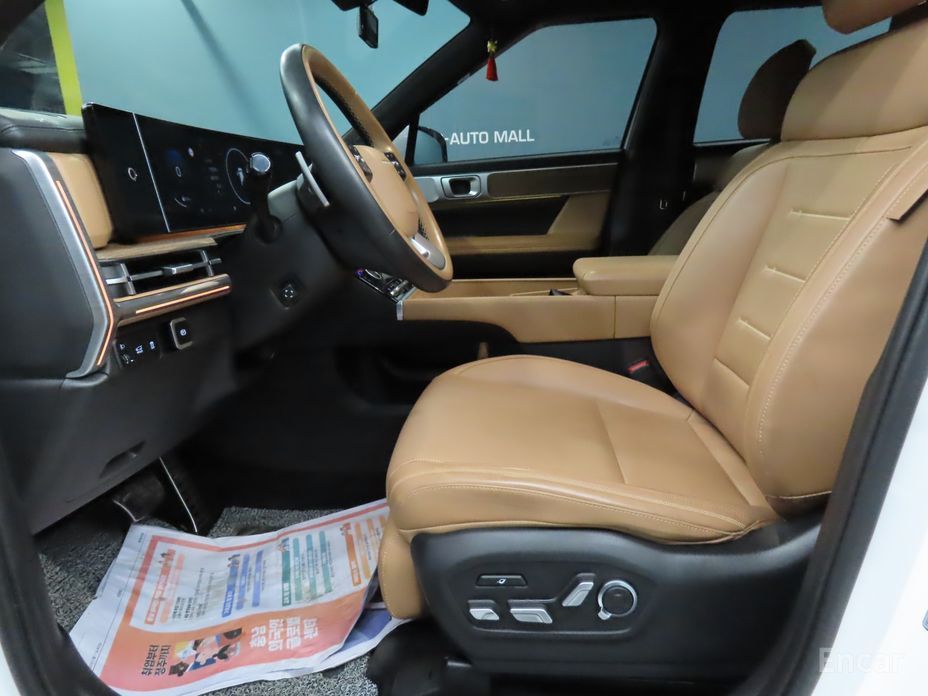 2024 Hyundai Santa Fe V (MX5) Gasoline 2.5T 4WD Calligraphy с пробегом 17 851 км