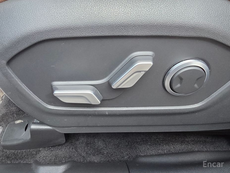2023 Hyundai Santa Fe V (MX5) Gasoline 2.5T 2WD Prestige с пробегом 29 530 км