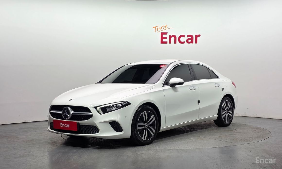 2021 Mercedes-Benz A-Класс IV (W177) A220 Sedan с пробегом 57 901 км