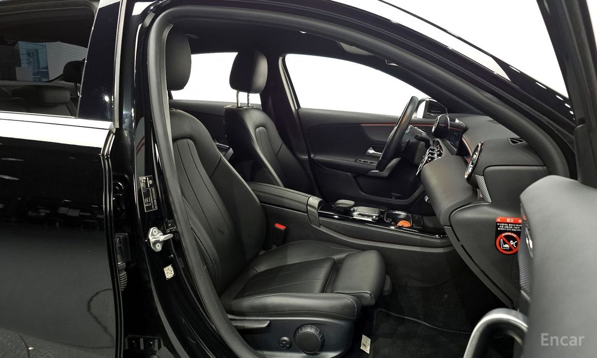 2021 Mercedes-Benz A-Класс IV (W177) A220 Sedan с пробегом 99 485 км