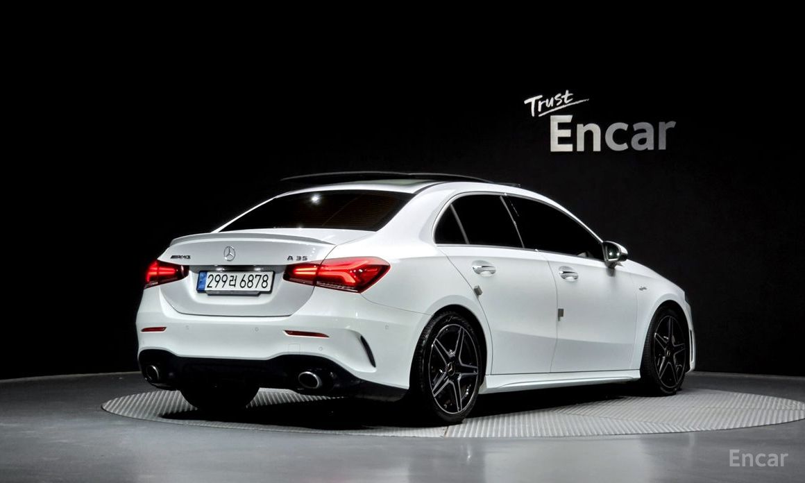 2021 Mercedes-Benz A-Класс IV (W177) AMG A35 4MATIC Sedan с пробегом 75 955 км