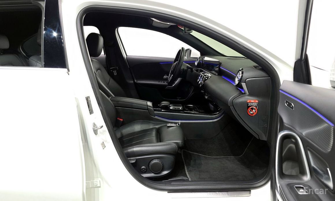 2021 Mercedes-Benz A-Класс IV (W177) A220 Sedan с пробегом 57 901 км