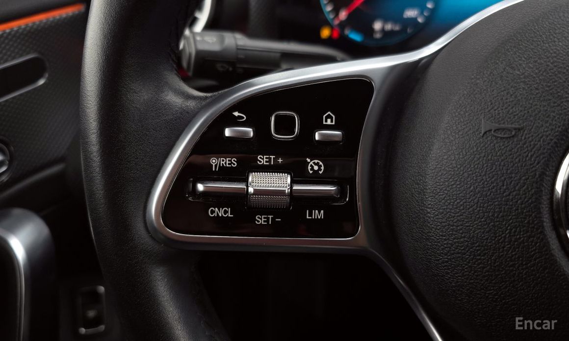 2021 Mercedes-Benz A-Класс IV (W177) A220 Sedan с пробегом 99 485 км