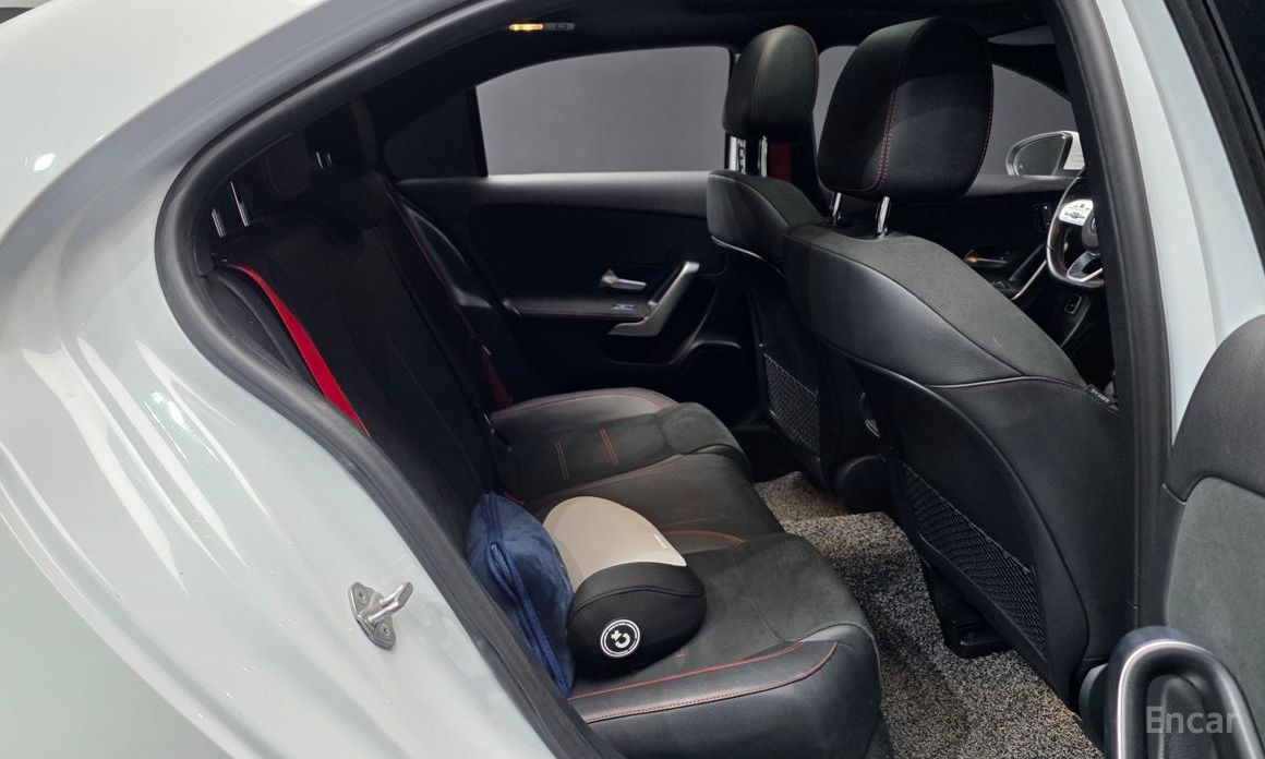 2021 Mercedes-Benz A-Класс IV (W177) AMG A35 4MATIC Sedan с пробегом 75 955 км