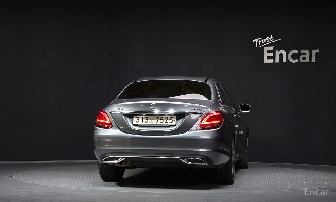 2021 Mercedes-Benz C-Класс IV (W205) Рестайлинг C220 d 4MATIC с пробегом 54 362 км