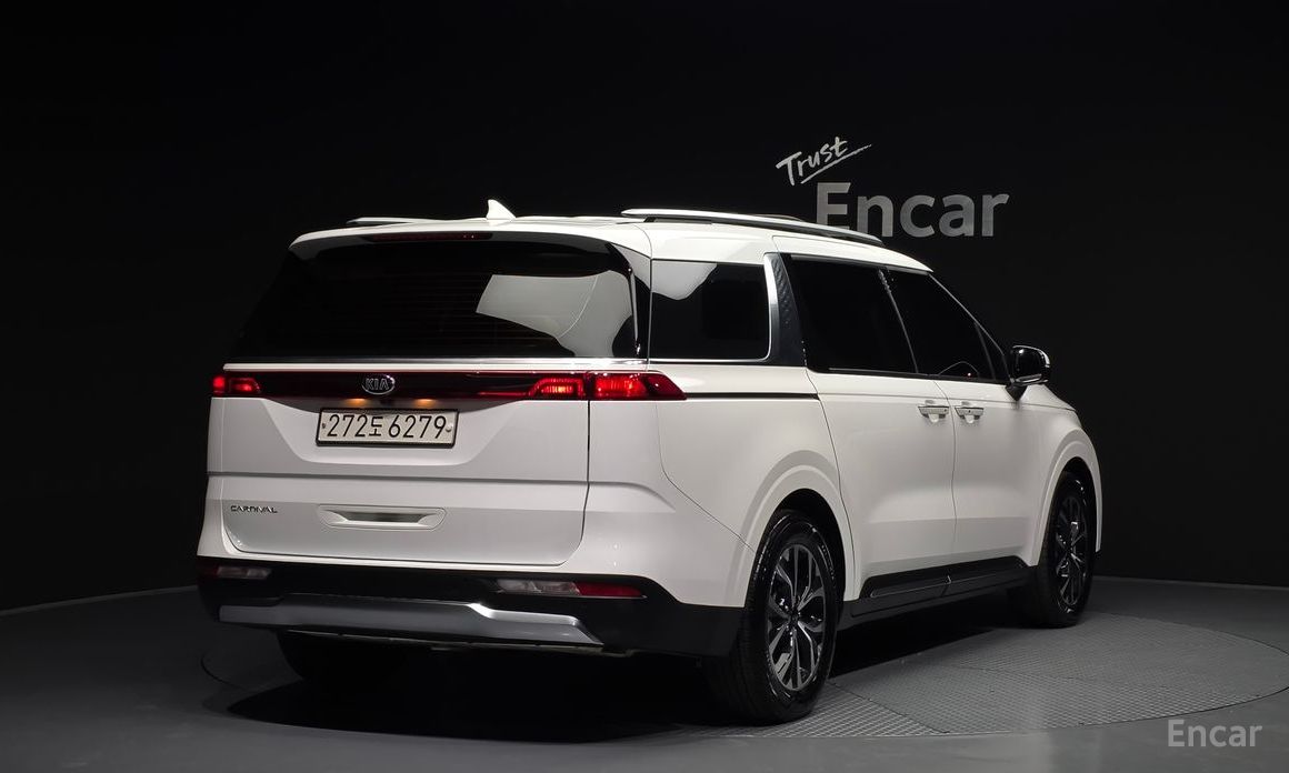 2021 Kia Carnival IV 9-Seater Noblesse с пробегом 50 727 км