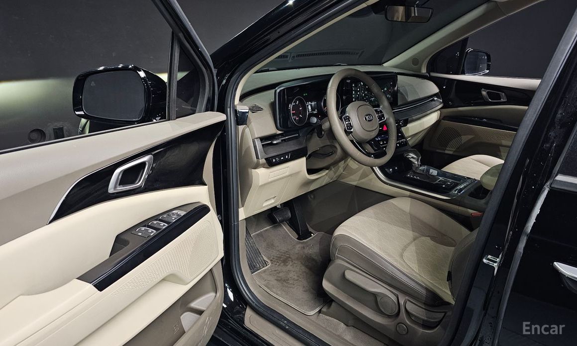 2021 Kia Carnival IV 9-Seater Prestige с пробегом 55 182 км