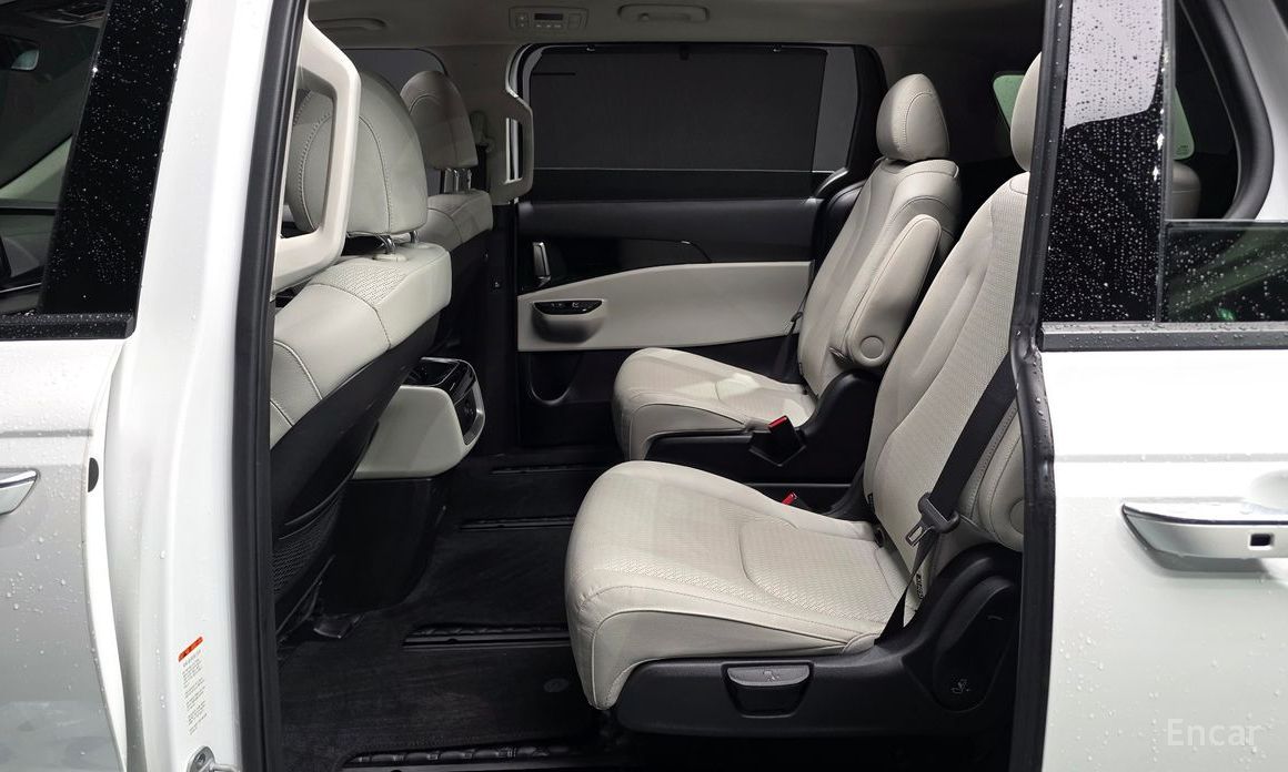 2022 Kia Carnival IV 7-Seater Outdoor Noblesse с пробегом 55 062 км