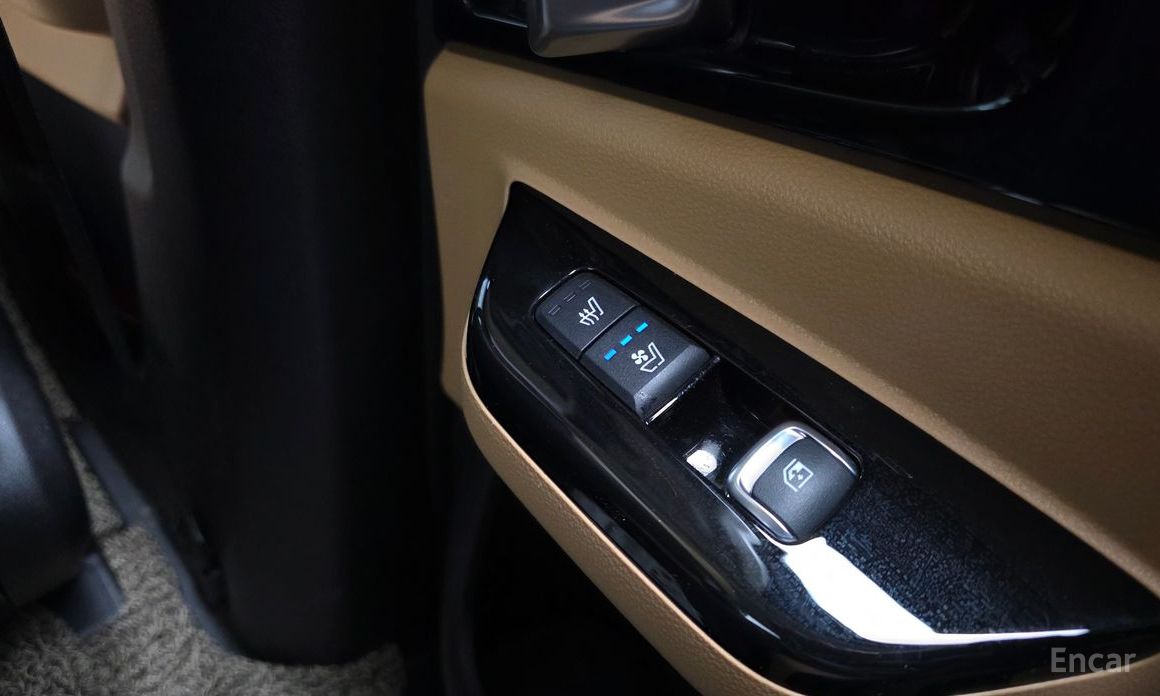 2021 Kia Carnival IV 9-Seater Signature с пробегом 53 918 км