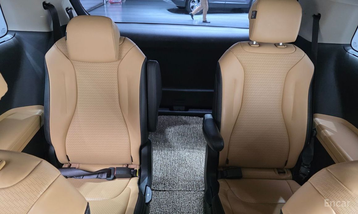 2021 Kia Carnival IV 9-Seater Signature с пробегом 53 918 км