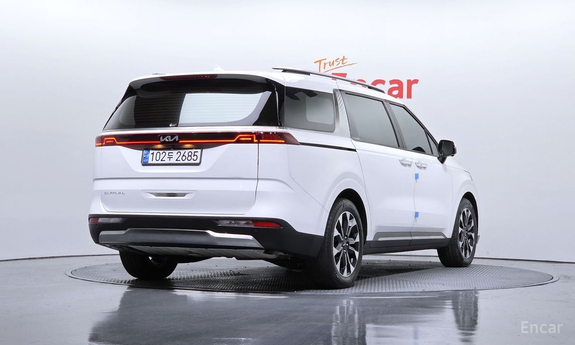 2022 Kia Carnival IV 9-Seater Noblesse с пробегом 55 062 км