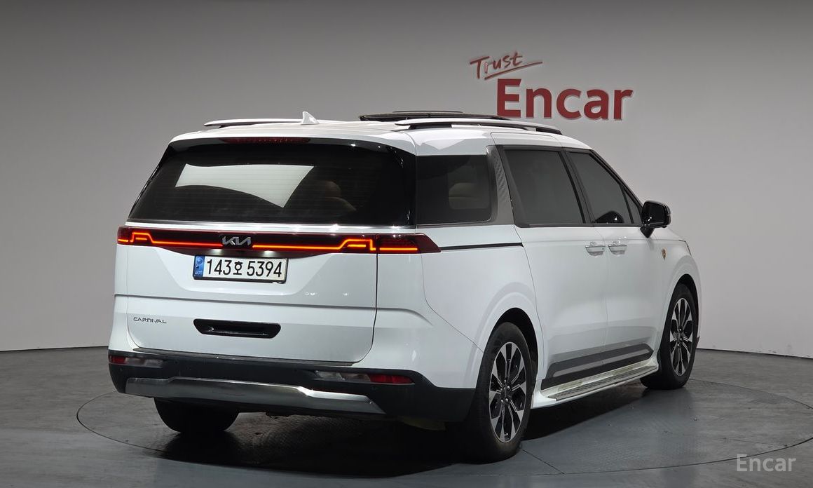 2021 Kia Carnival IV 9-Seater Signature с пробегом 59 170 км
