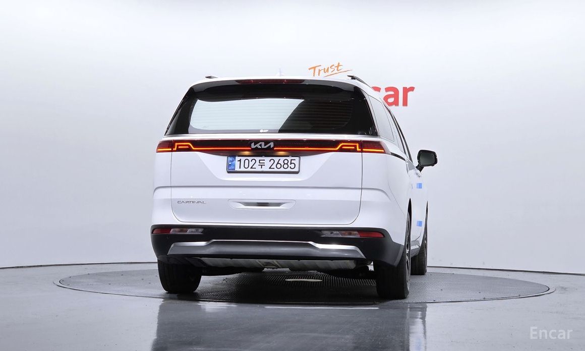 2022 Kia Carnival IV 9-Seater Noblesse с пробегом 55 062 км