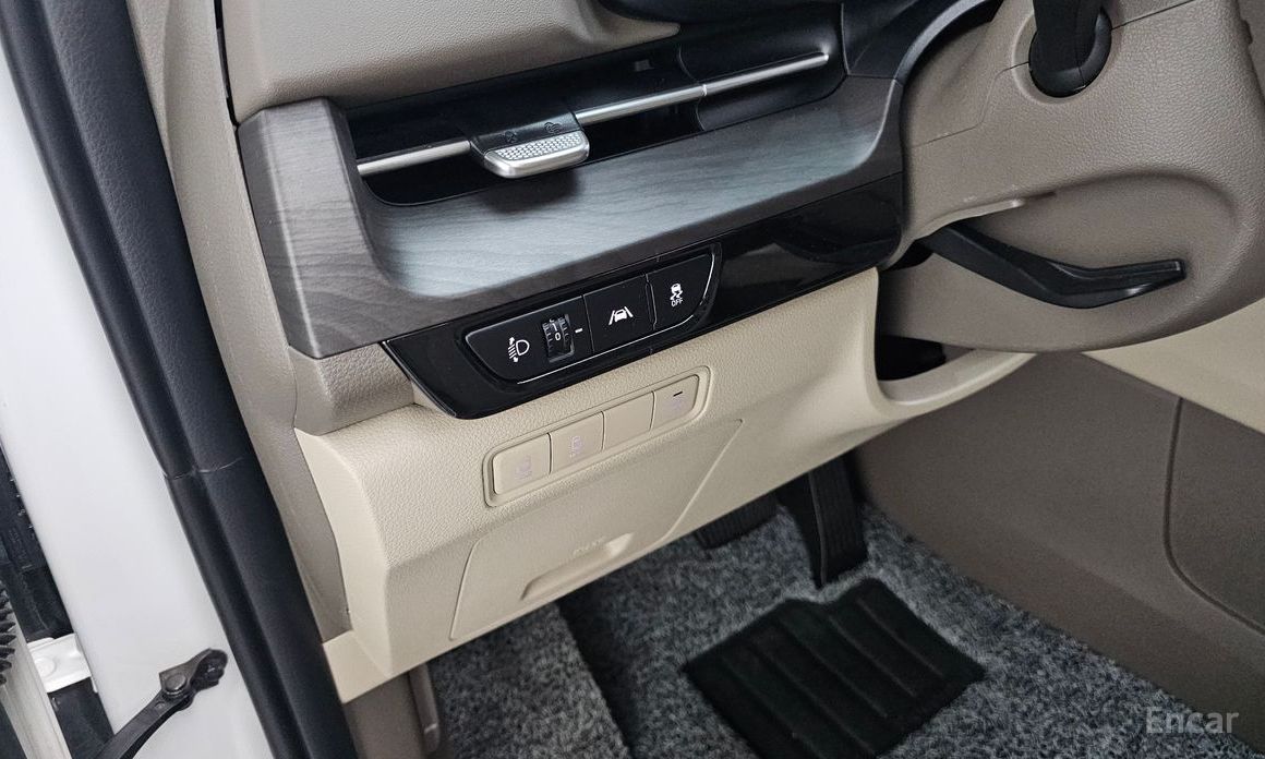 2022 Kia Carnival IV 9-Seater Prestige с пробегом 58 729 км